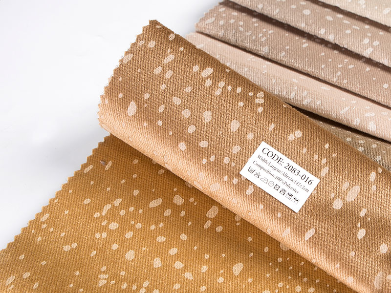 Veilbhit veilbhit ildánach fabraic jacquard le haghaidh stuáilte saincheaptha